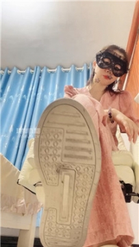 【第一视角】【红颜】小白鞋白棉袜寸止    251008-7