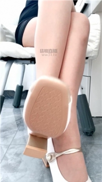 【第一视角】【依甜】老婆自述老公婊子妈和丈母娘都是妓女    260526-17