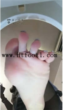 TL19758 萱萱女蒂S胯下马桶羞辱28分钟