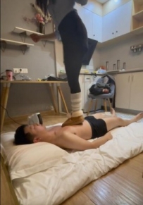 可爱雪地靴全体重踩踏    YC-20260135