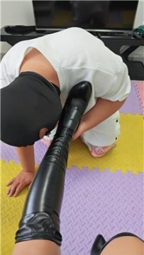 【调教视频】【阿雪】长靴丝袜脚虐杀家奴【上】 JS250809-20