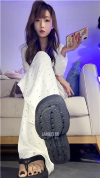 【第一视角】【米琦】人字拖口水裸足炸    251224-15