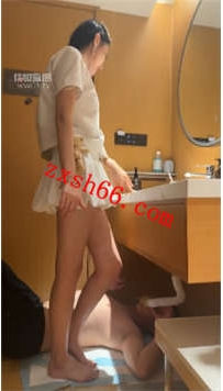 TLZB25953海海-玉足崇拜舔脚嘴接下水道喝洗鞋漱口水35分