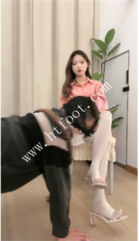 TL44565 珂儿大小姐】廁--进食黄斤圣水25分钟