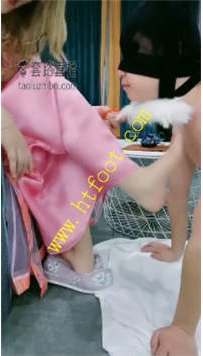 TL24939 小希】女王陛下的新男宠调教诱惑33分钟