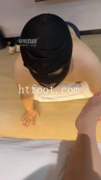 ZB11761 听听-双主调教贱狗36分钟