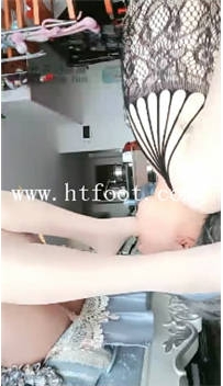 TL17376 黛嘉S玩弄变装母G46分钟