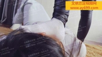667【品丝论足】女女-强制骑坐闻脚