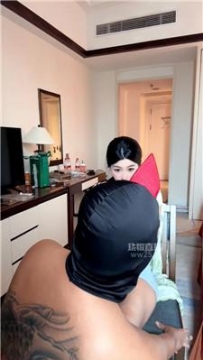 【调教视频】【艺小主】健身女神坐脸窒息 JS260228-2