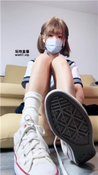 【第一视角】【奶味小仙女】520给奶皇舔脚    250520-18