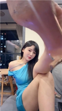 【第一视角】【熙熙】妈妈脏鞋底下的小废物    250703-14