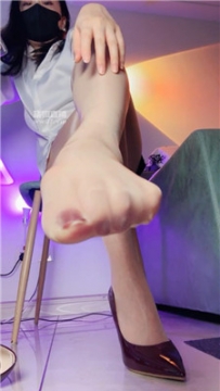 【第一视角】【小妮】油亮丝羞辱    250529-29