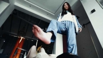 c33006  【芊芊】校服臭肉丝深喉虐裆