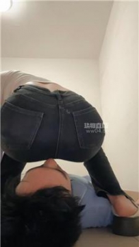 【调教视频】【心动茜茜】艺校女神楼道羞辱贱奴 JS251104-23