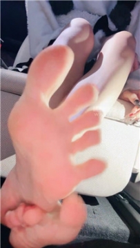 【第一视角】【奶味小仙女】麻麻的内裤    251128-21