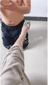 ZB2654 艾黎】脚喂食36分钟