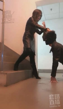 TL2056 歌迪丝 重耳光驯服野狗 0421
