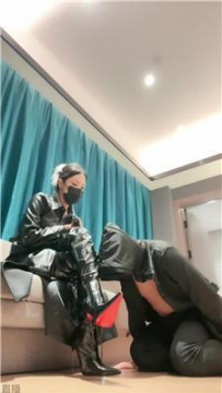 【调教视频】【苏老师】皮衣女神虐-狠抽-掐乳 JS251225-7