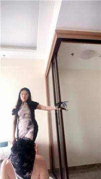 【调教视频】【cici大大】玩虐废物家奴 JS260318-17