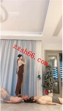 TLZB26135黛樱-调双奴踩脖踩踏狠耳光乳头穿刺超重鞭打88分