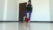 11897 高三羽蛮女主刚考完试校服运动鞋踩踏！
