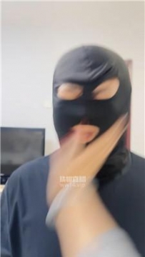 【调教视频】【一伊】吃烟灰-白袜裸足舔 JS250922-20