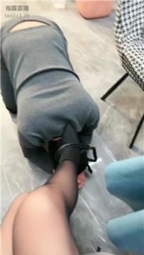 【调教视频】【洛一】高跟+长靴踩脚垫奴【完整版】 JS251216-11