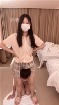 【调教视频】【小宇狗狗】拖鞋玉足美腿踩踏贱奴 JS251021-12