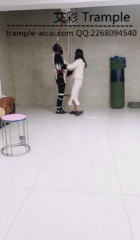 15213【圣帝】人体沙包教训狗奴