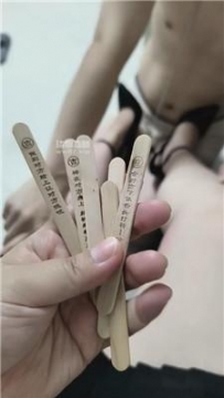 【调教视频】【手机用户1231】抽签决定怎么玩奴才 JS250615-32