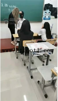 TL19734 双子姬S女校唯一的男生21分钟