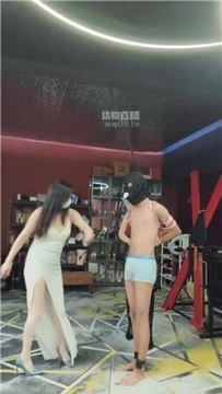 【调教视频】【咩祖】堵嘴吊绑双S虐打【双视角版】 bf59704