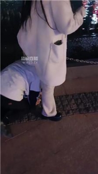 【调教视频】【路西法夫妻主】户外伺候前女友 bf61436