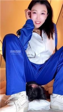 【调教视频】【佳佳】甘愿被女同学羞辱 bf61244