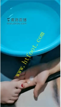 TL25971 妖精萝莉】原味新年福利63分钟