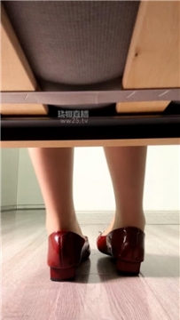 【第一视角】【御清】给老公戴绿帽床下视角    260320-14