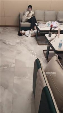 【调教视频】【安妍】多姐妹聚会群调奴隶【三视角版】 JS250814-9