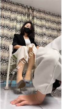 TL44521 辣吃多的辣姐】Tj-玩狗139分钟