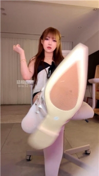 【第一视角】【妮妮】白丝诱惑    260412-19