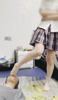 【是车车啊】第一次脏鞋喂食  ACYC-5421