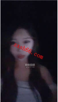 TLZB25647欣婷-深夜户外遛狗-踩踏喂食32分