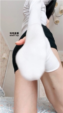 【第一视角】【子衿大大】臀炸马桶使用    250430-26