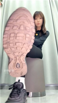 【第一视角】【水冰月】脏白袜酸臭脚玩弄    260226-24