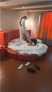 【调教视频】【女生脚汗清洁大师】跆拳道女神暴揍【上】 JS260531-16