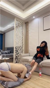 【调教视频】【魔仙集中地】超美健身素人S-白袜辱 bf54467