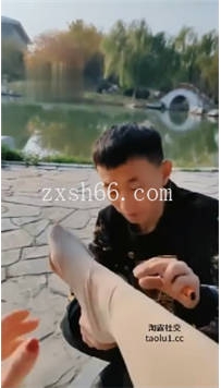 TL420 魅影S  户外狠狠各种虐贱货被人偷窥1小时06分钟