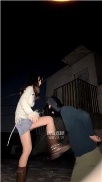 【调教视频】【南京桃桃S】天台吃烟头喝圣水-无底线羞辱 JS260323-25