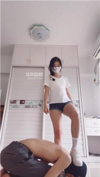 【调教视频】【甜恬】近距离-品尝原味白袜 JS251013-10