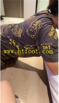 NNTL30704 不期而遇】树枝狂打女奴43分钟
