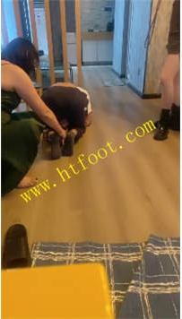 TL36650 我是你爹S】素人开发双女王60分钟